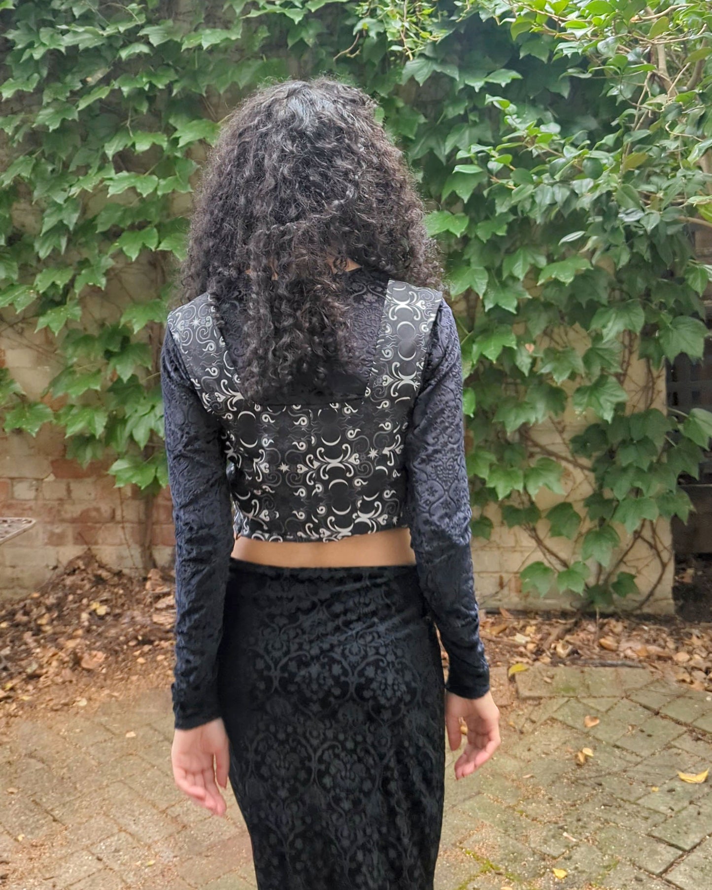 Scarlet Stay |  Nyx Print